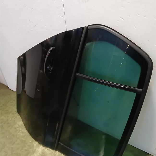 Porta posteriore destra