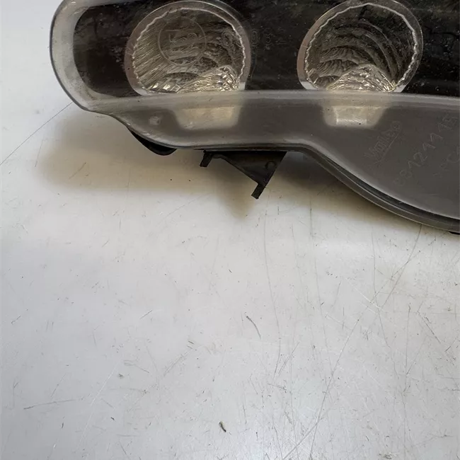 Fanalino anteriore sinistro