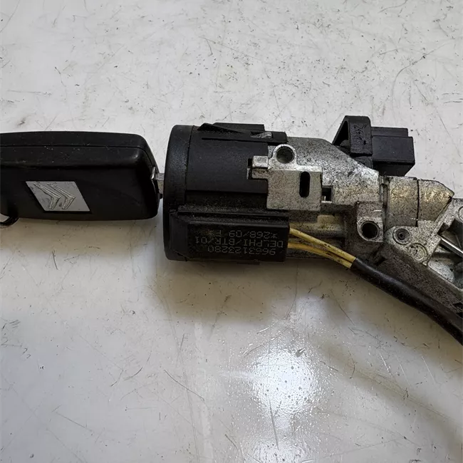 Bloccasterzo Combinazione da precisare