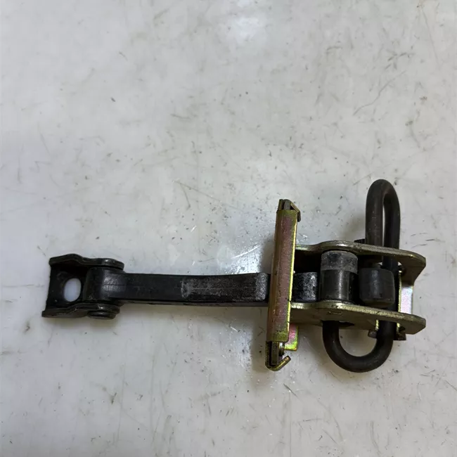 Fermo porta anteriore sinistro