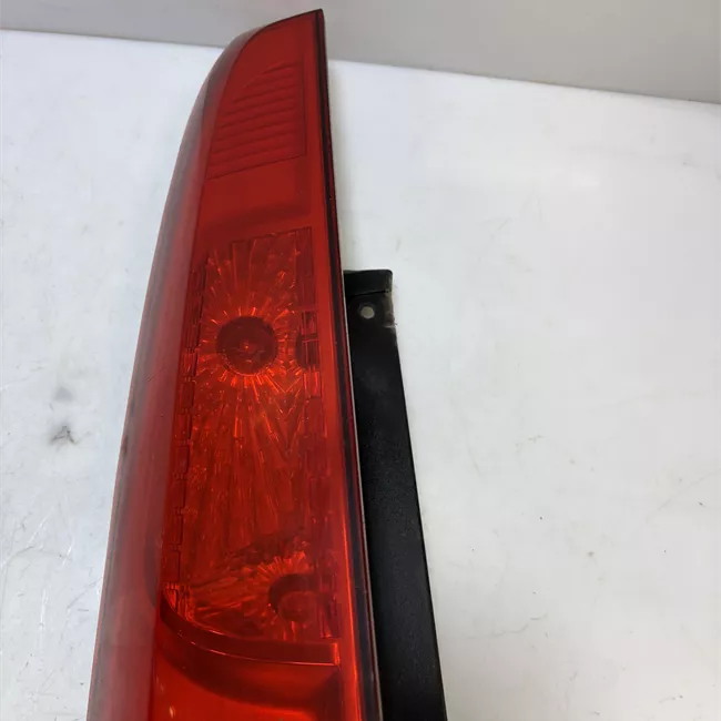 Fanale posteriore sinistro