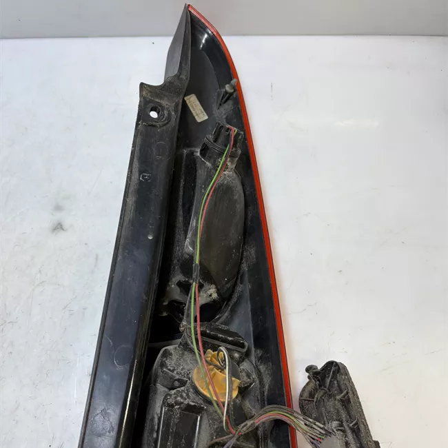 Fanale posteriore sinistro