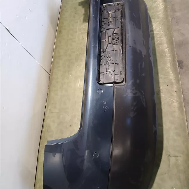 Paraurti posteriore con sensore parcheggio primer