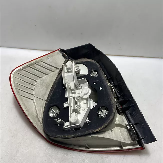 Fanale posteriore destro