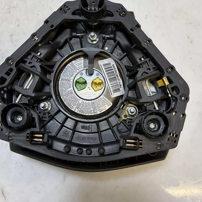 Dispositivo airbag lato guida