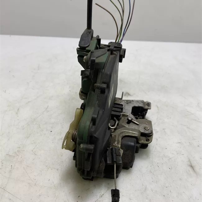 Serratura porta posteriore destra