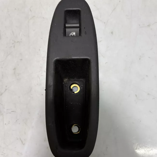 Interruttore alzacristalli porta posteriore sinistro