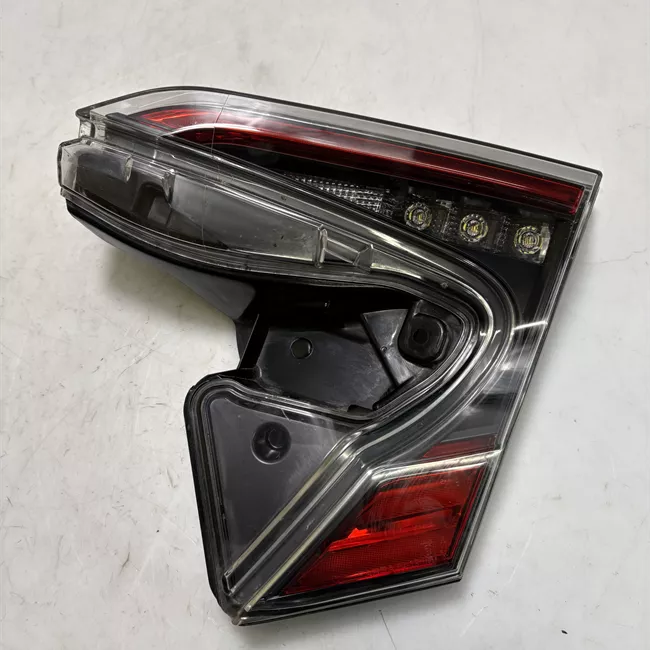 Fanale posteriore parte interno destro Led