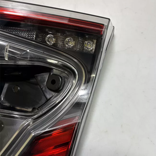 Fanale posteriore parte interno destro Led