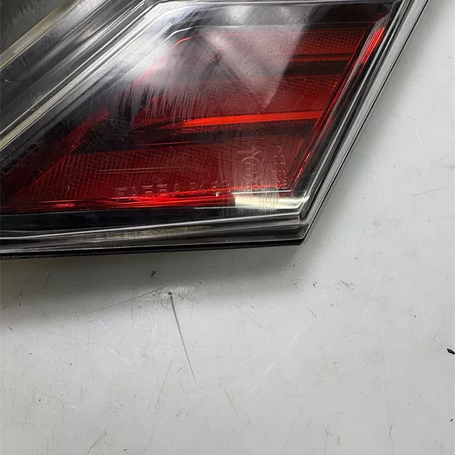 Fanale posteriore parte interno destro Led