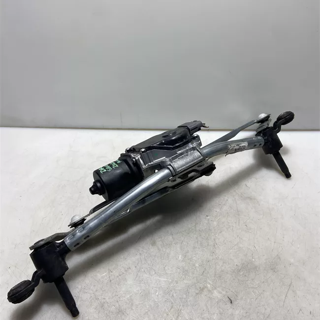 Meccanismo tergiparabrezza con motorino