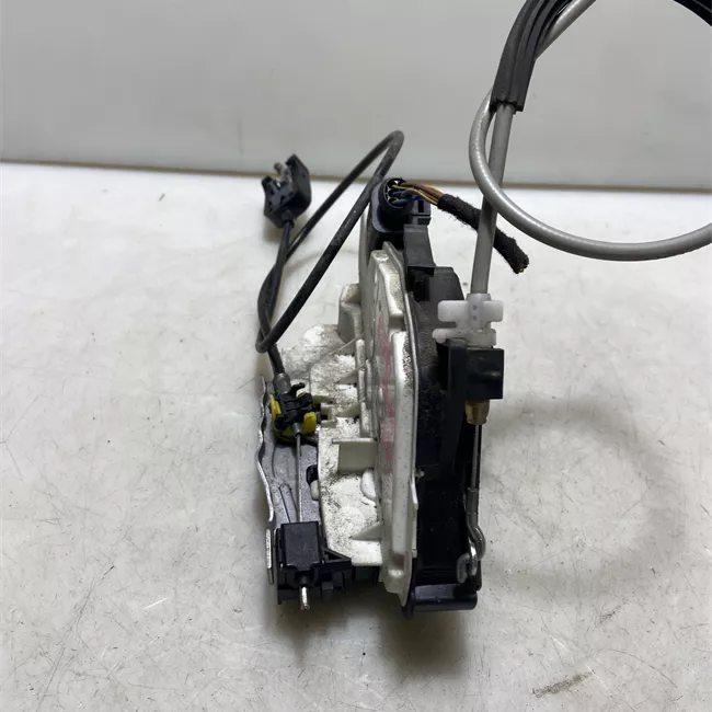 Serratura porta posteriore destra