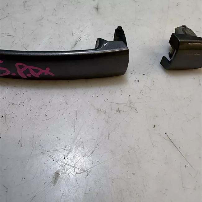 Maniglia porta posteriore destra primer