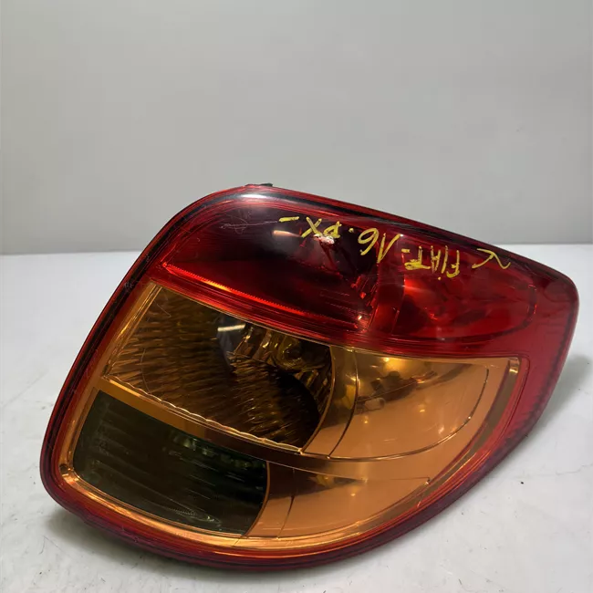 Fanale posteriore destro