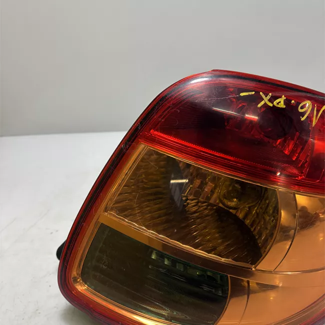 Fanale posteriore destro