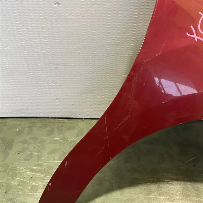 Parafango anteriore destro