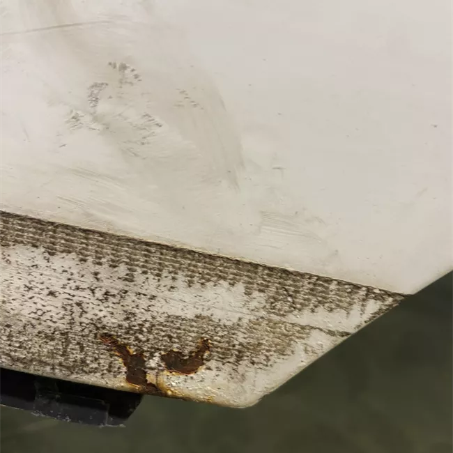 Parafango anteriore sinistro