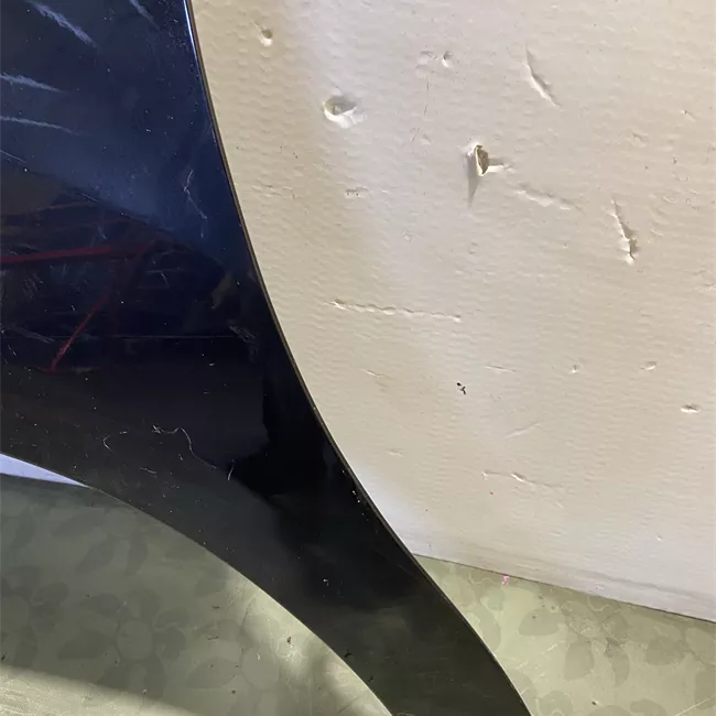 Parafango anteriore sinistro