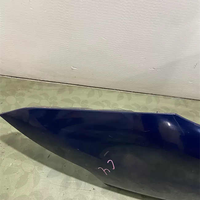 Parafango anteriore destro