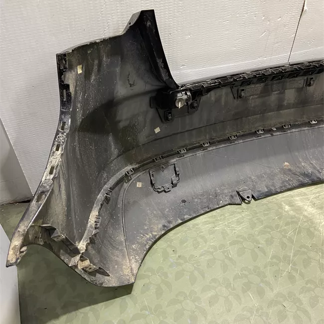 Paraurti posteriore primer