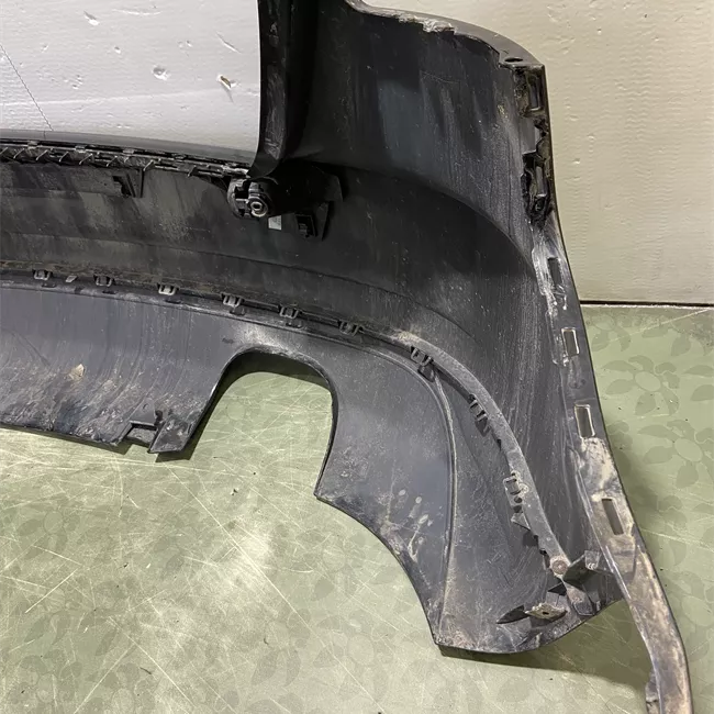 Paraurti posteriore primer