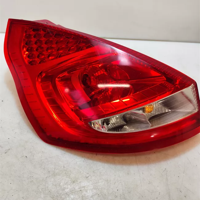 Fanale posteriore sinistro