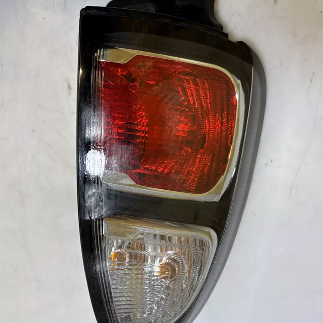 Fanale posteriore sinistro