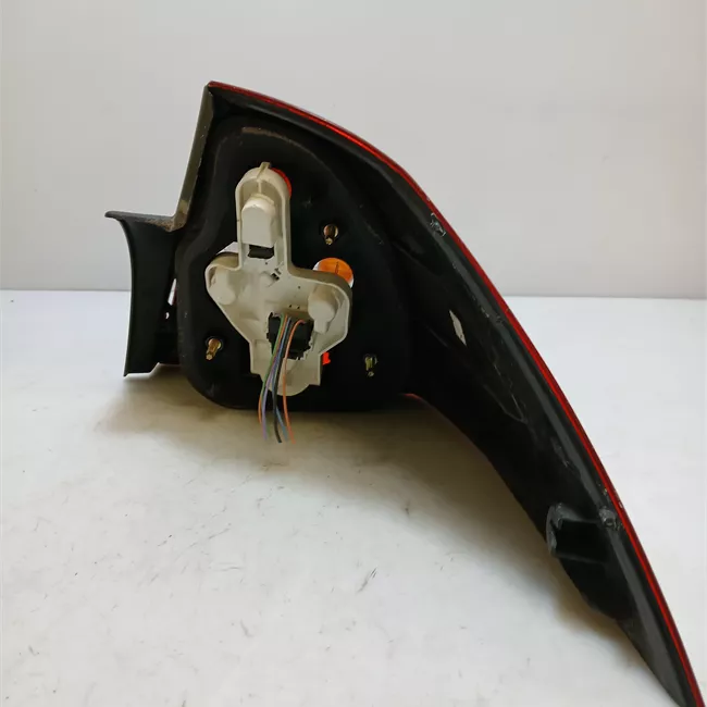 Fanale posteriore sinistro