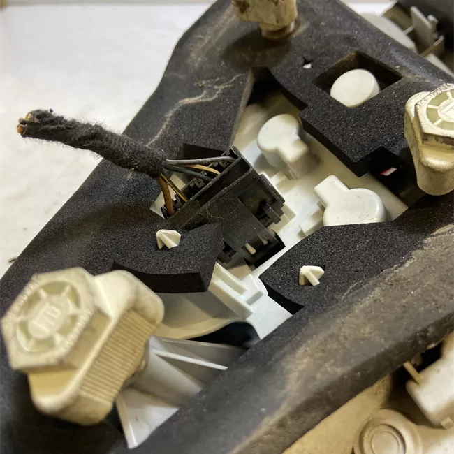 Fanale posteriore sinistro HELLA