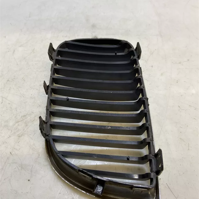 Griglia destra cromo