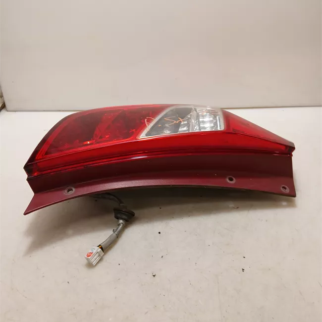 Fanale posteriore sinistro