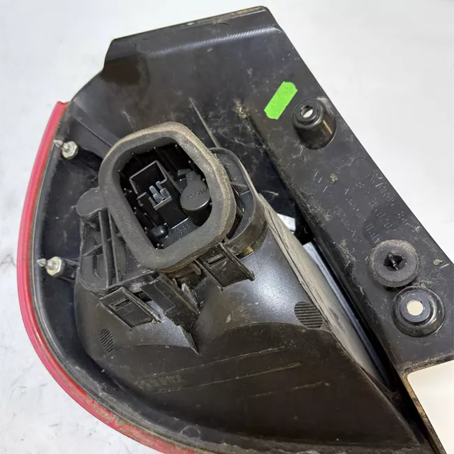 Fanale posteriore parte esterno destro