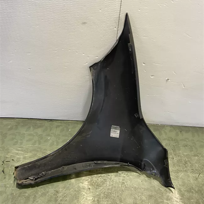 Parafango anteriore destro