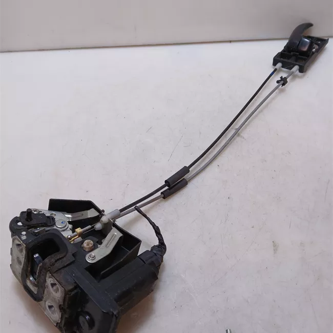 Serratura porta posteriore destra