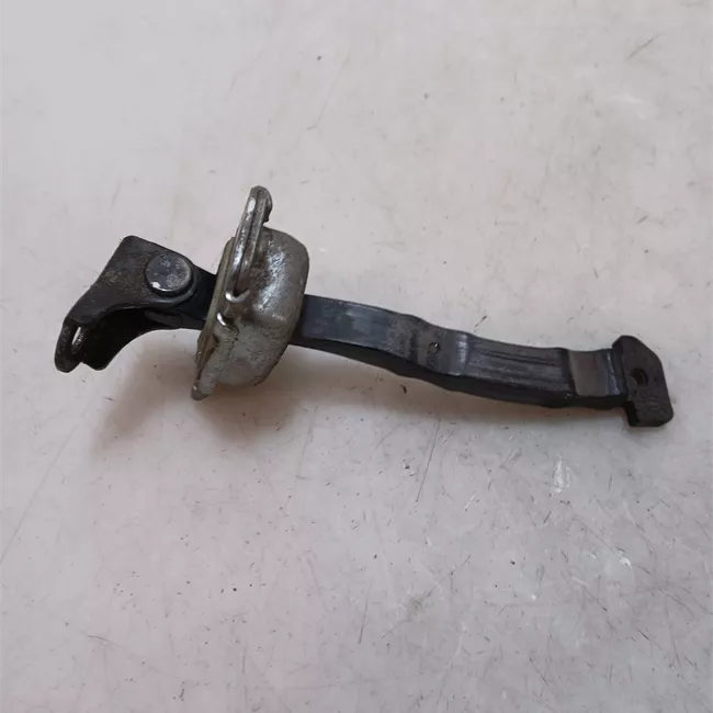 Fermo porta posteriore destro