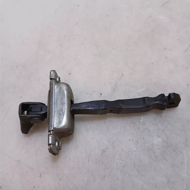 Fermo porta posteriore destro