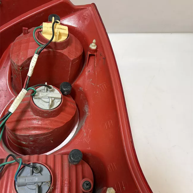 Fanale posteriore sinistro