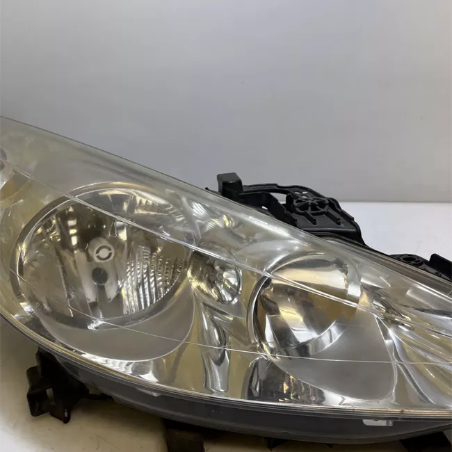 Proiettore destro Direzionale