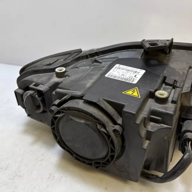 Proiettore sinistro Bi-xeno