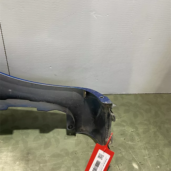 Parafango anteriore sinistro cerchi 15