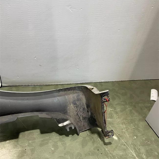 Parafango anteriore sinistro