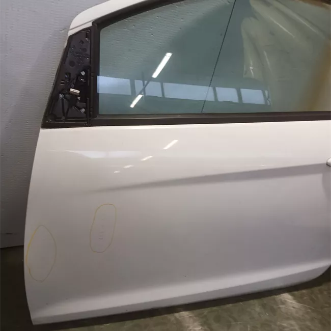 Porta anteriore sinistra