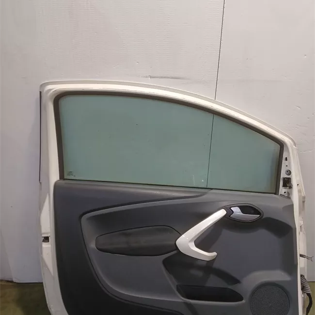 Porta anteriore sinistra