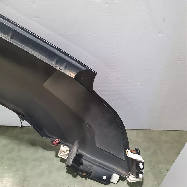 Parafango anteriore sinistro