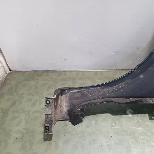 Parafango anteriore destro