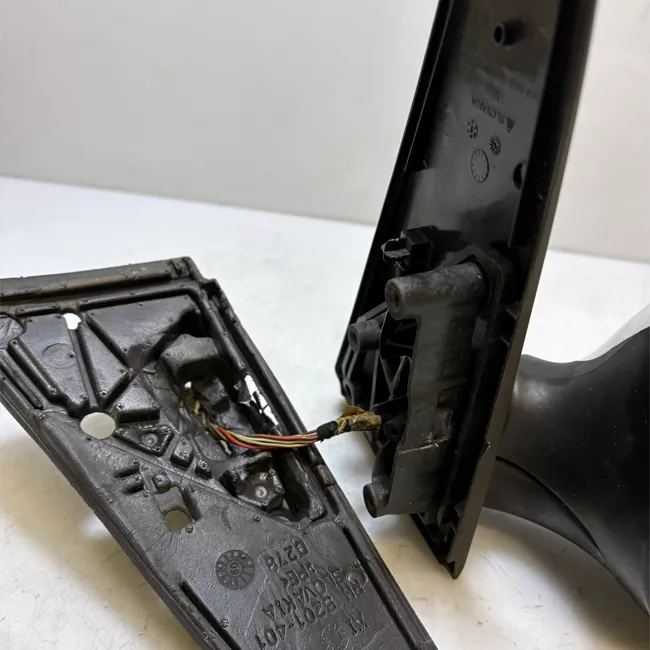 Retrovisore esterno regolazione elettrica destro