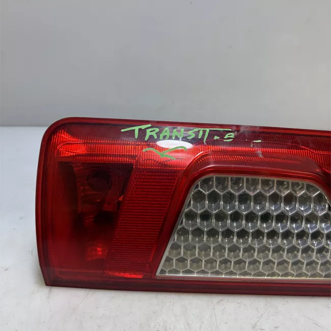 Fanale posteriore sinistro