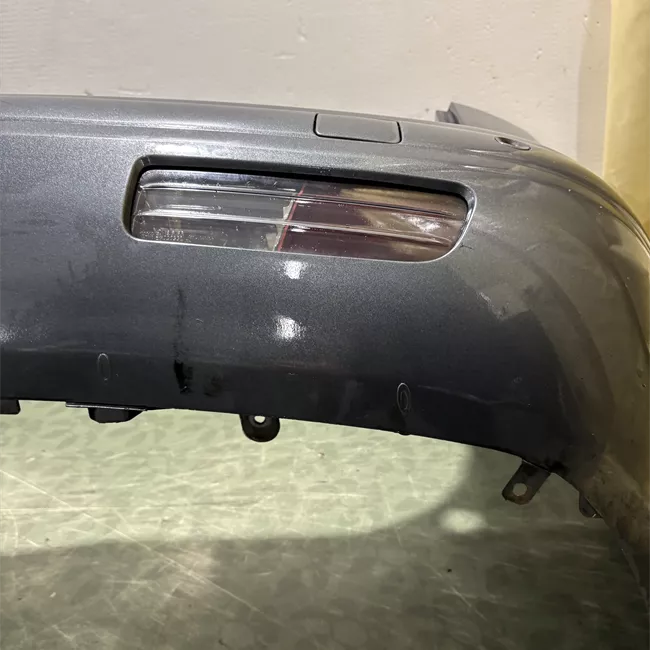 Paraurti posteriore con sensori parcheggio Primer