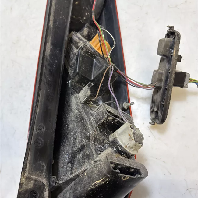 Fanale posteriore sinistro