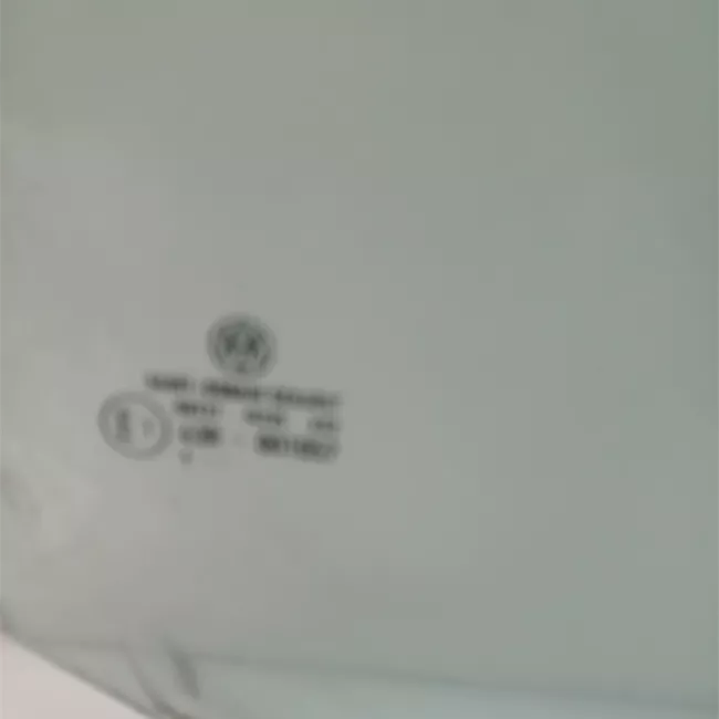 Scendente porta anteriore destro verde